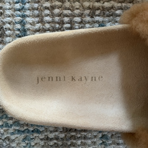 Jenni Kayne never worn shearling slides - Picture 2 of 3